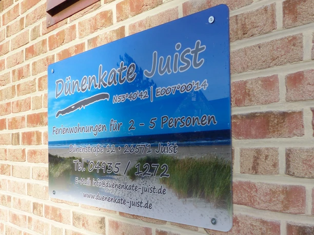 Dünenkate Juist.jpg Dünenkate Juist
