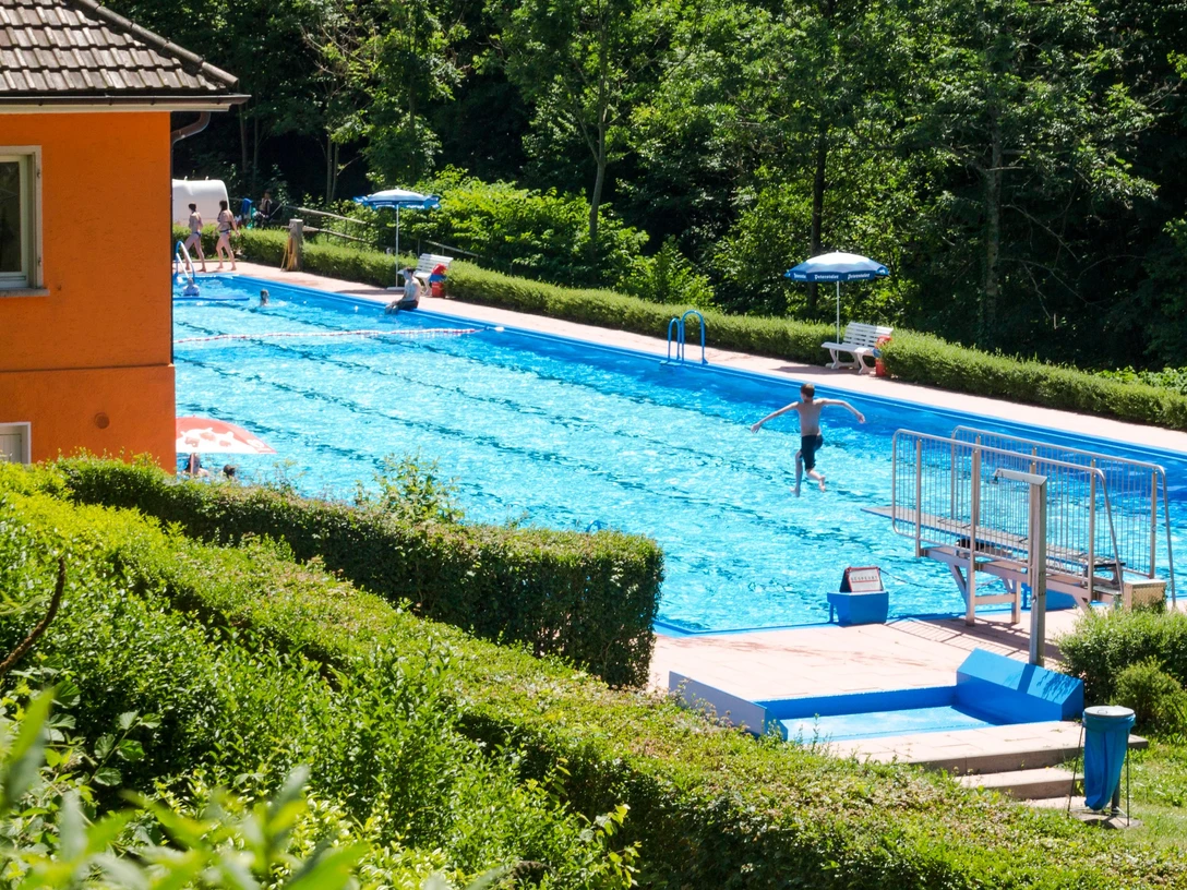 freibad-bad-peterstal