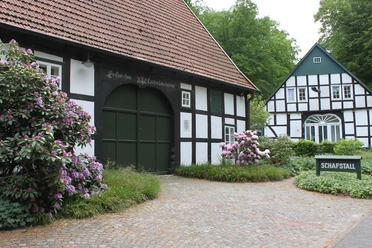 Schafstall außen (c) TIBE (4).JPG