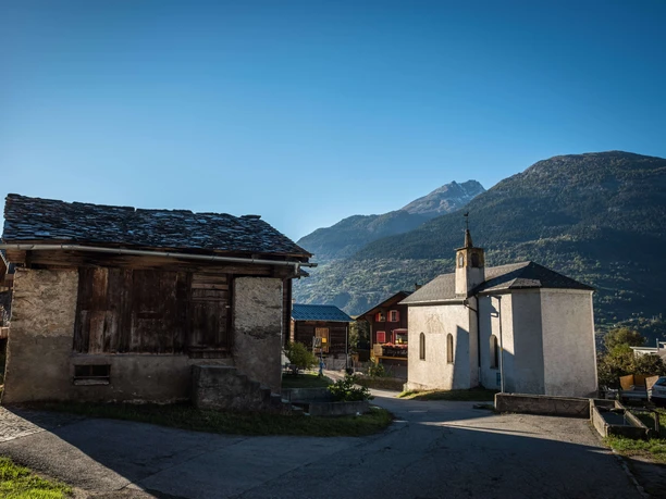 Kapelle Lingwurm in Ried-Brig.jpg Exterior view of the Lingwurm Chapel in Ried-Brig