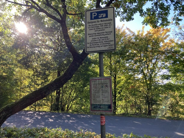 Wohnmobilstellplatz | Büren-Ringelstein