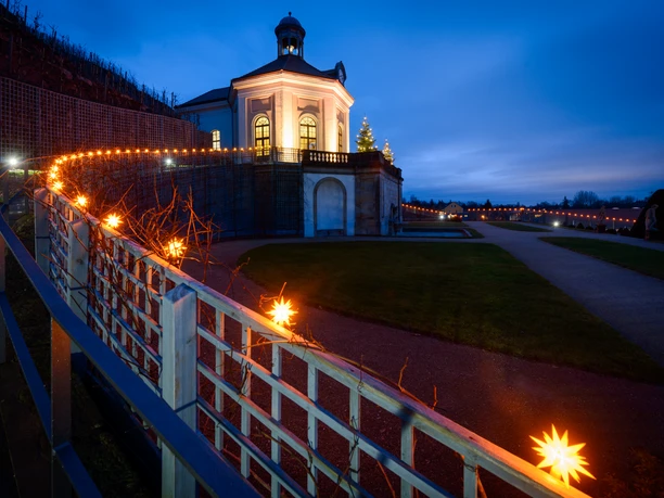 Schloss Wackerbarth zur Weihnachtszeit_4.jpg Schloss Wackerbarth zur Weihnachtszeit_4.jpg