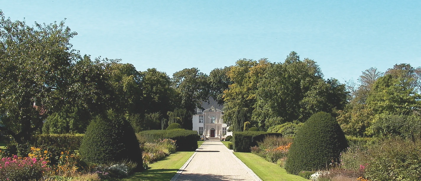 Schlosspark Schackenborg.jpg