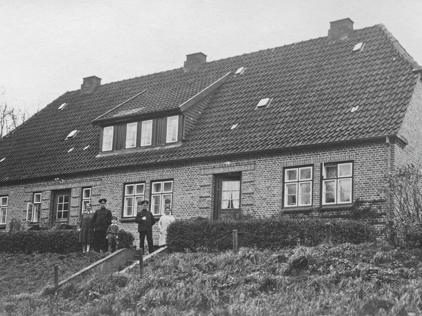 Typisk tjenestebolig for den tyske told. Kupfermühle, ca. 1930.jpg