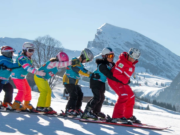 Polonaise auf Skis Polonaise auf Skis