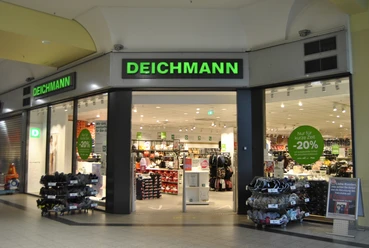 Deichmann.JPG Eingang der Filiale Deichmann Schuhe im Forum Einkaufszentrum