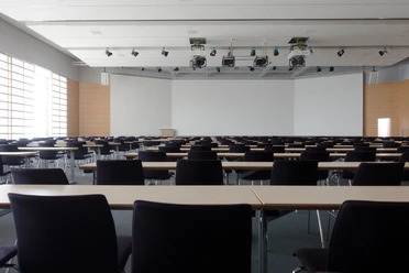 fueller_saal.jpg