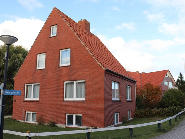 Haus-Ulrike-Juist.JPG Haus-Ulrike-Juist