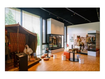 Orient und Wilder Westen.jpg