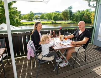 Familie Terrasse CampingplatzRof3 kleiner