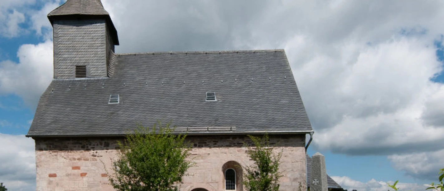 kirche-schweinsbuehl c) Kai Uwe Schröter.jpg