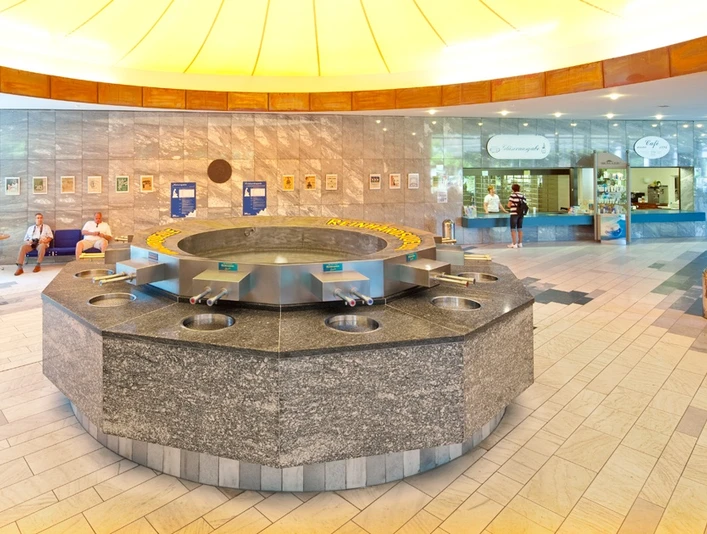 Wandelhalle Reinhardhausen Heilquellen