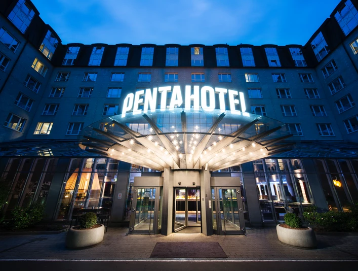 Conference hotel Pentahotel Leipzig for your meeting & conference in Leipzig Tagungshotel Pentahotel Leipzig für Tagung & Konferenz Leipzig ConventionConference hotel Pentahotel Leipzig for meeting & conference Leipzig convention