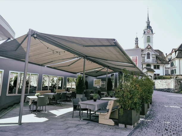 Terrasse_Restaurant_MythenForum_2.jpg