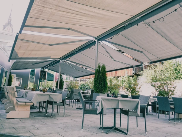 Terrasse_Restaurant_MythenForum_3.jpg