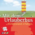 Foto_Urlauberbus Ein Leuchtturm im Hintergrund mit Hinweise auf den Urlauberbus in Ostfriesland und einige Logos von der Region und den Busunternehmen. scher Landschaft.