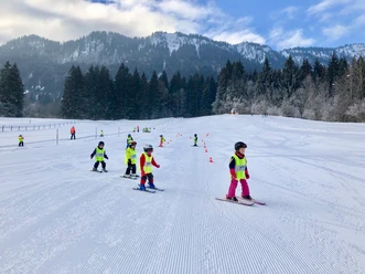 Skikurs am Schnitzlerwieslift