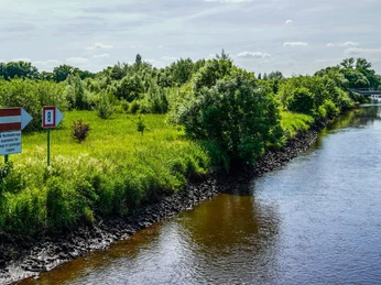 Wümme_Schifffahrtszeichen.jpg