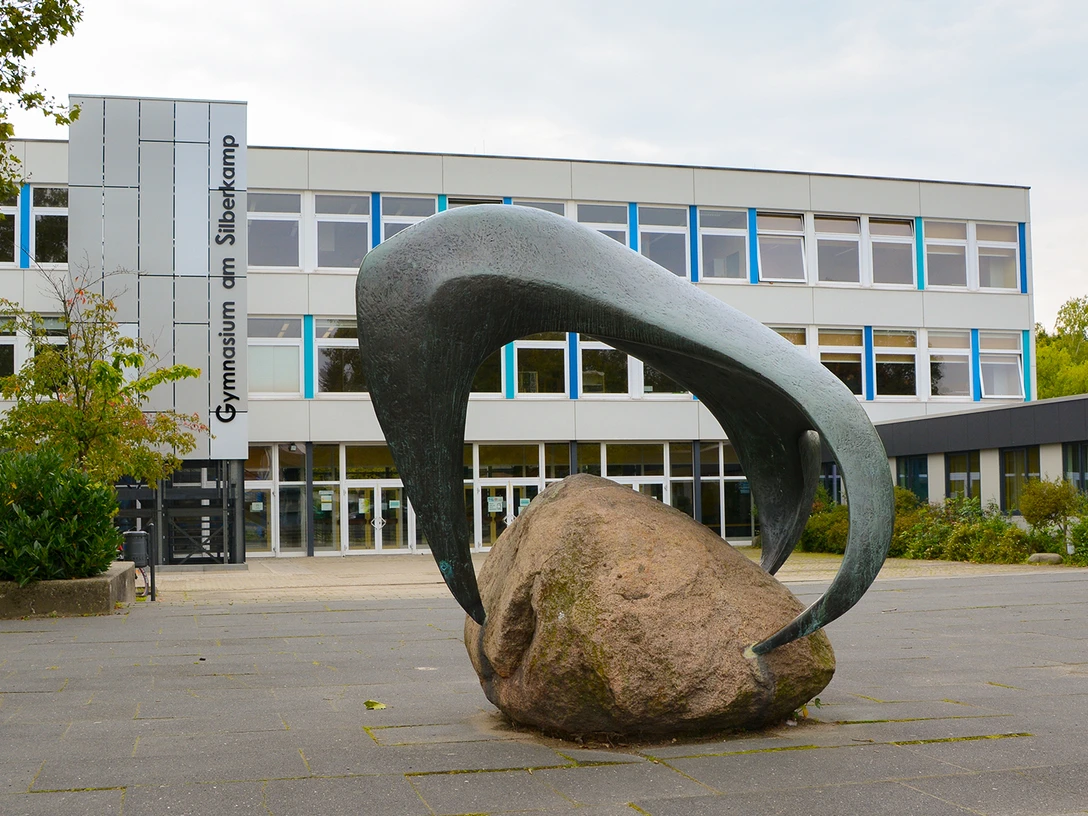 Die_Kralle_Peine (1).jpg