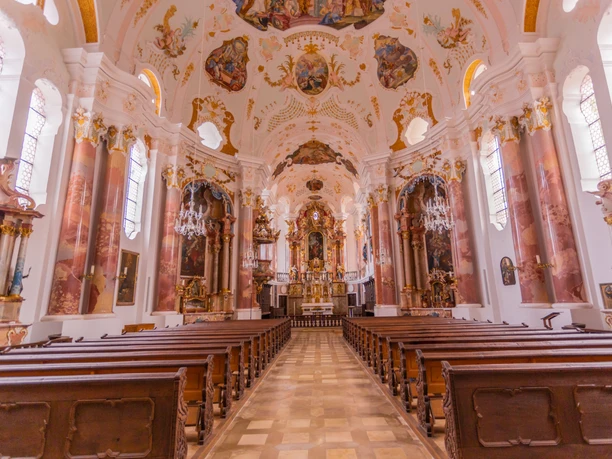 Ein Rokokojuwel - Führung durch die Frauenkirche Ein Rokokojuwel - Führung durch die Frauenkirche