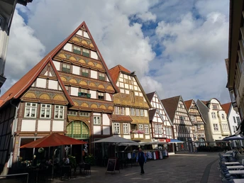 Weserrenaissance an Häuserfassaden in Bad Salzuflen