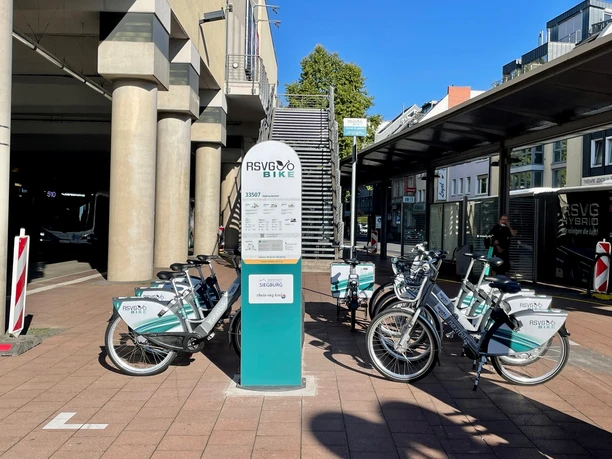 RSVG Miestation Bahnhof Siegburg.jpg