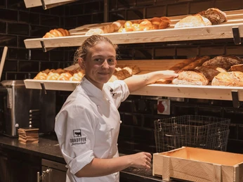 trauffer-erlebinswelt-rosas-bistro-baeckerei-brotverkauf.jpg