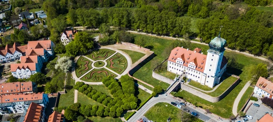 Page 21 - Vue sur le château de Delitzsch et son jardin baroque (photo Karl Zenker) 2.jpg