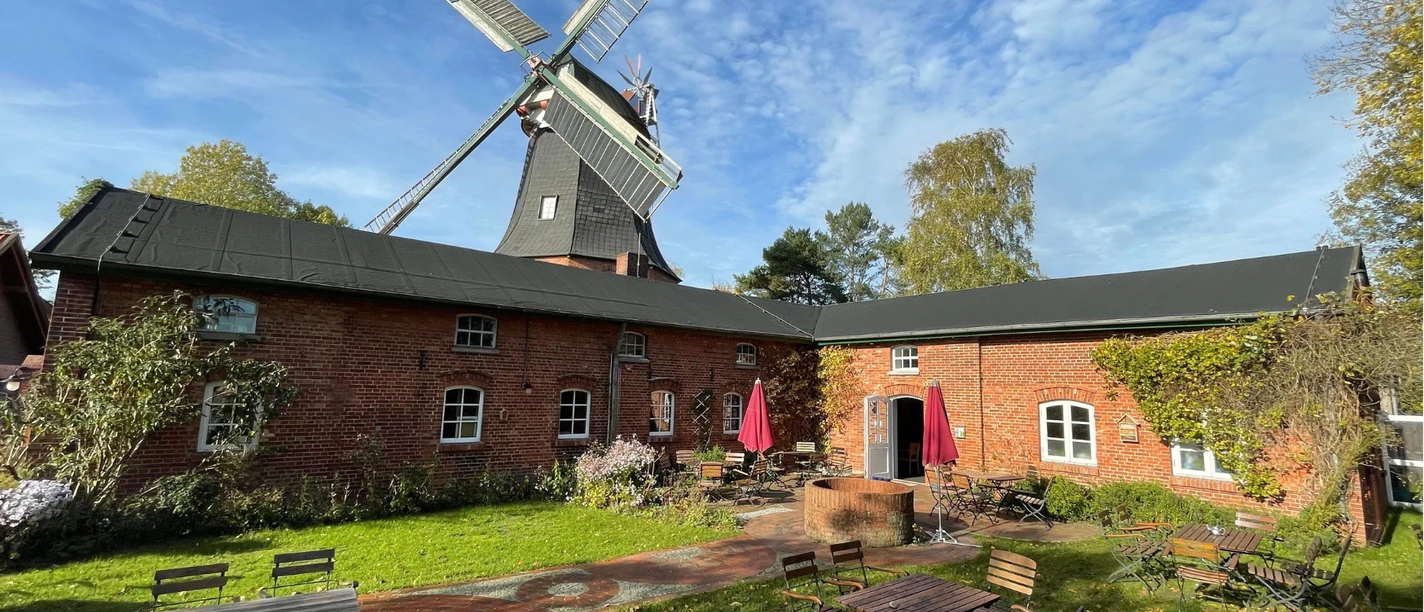 Café Seefelder Mühle Außenbereich - Presse.png