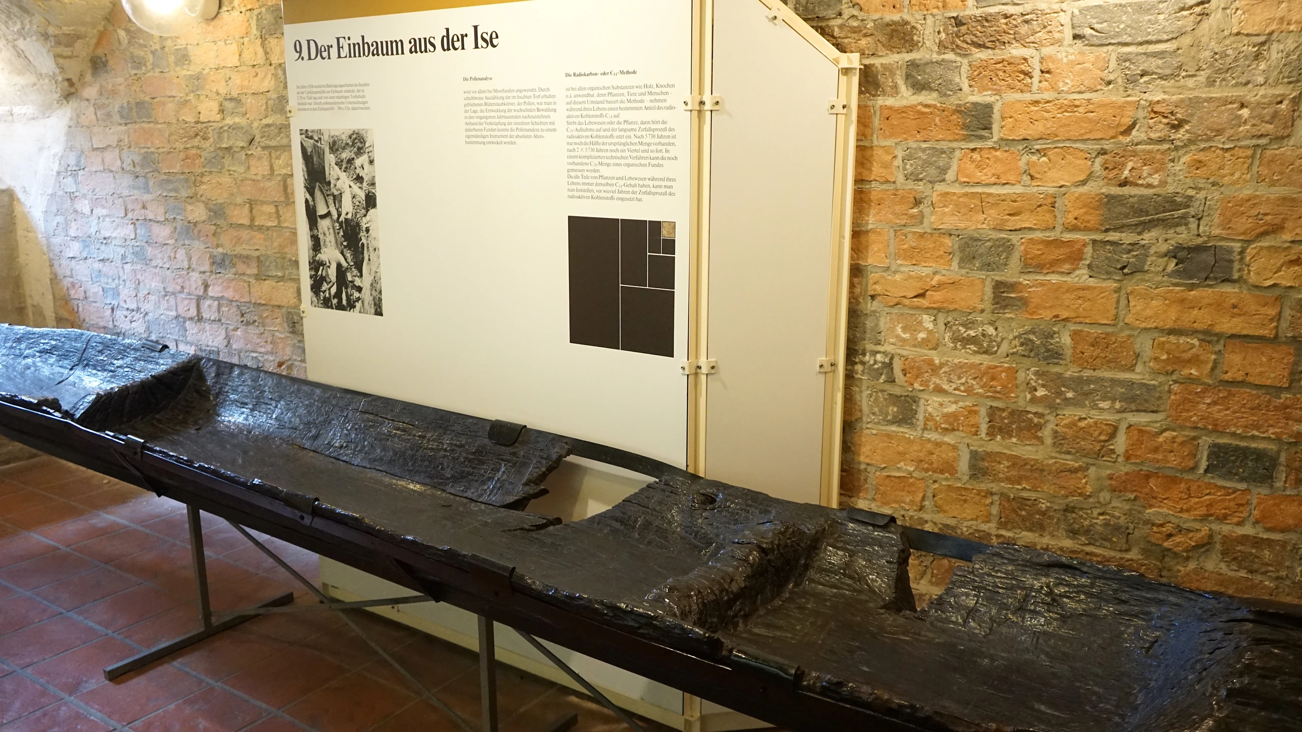 museum-schloss-gifhorn-einbaum-ise-beate-ziehres.jpg