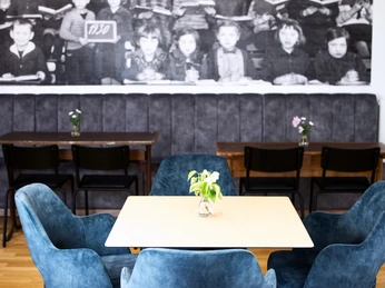 Gastraum im Kulturcafé am Schulmuseum Steinhorst