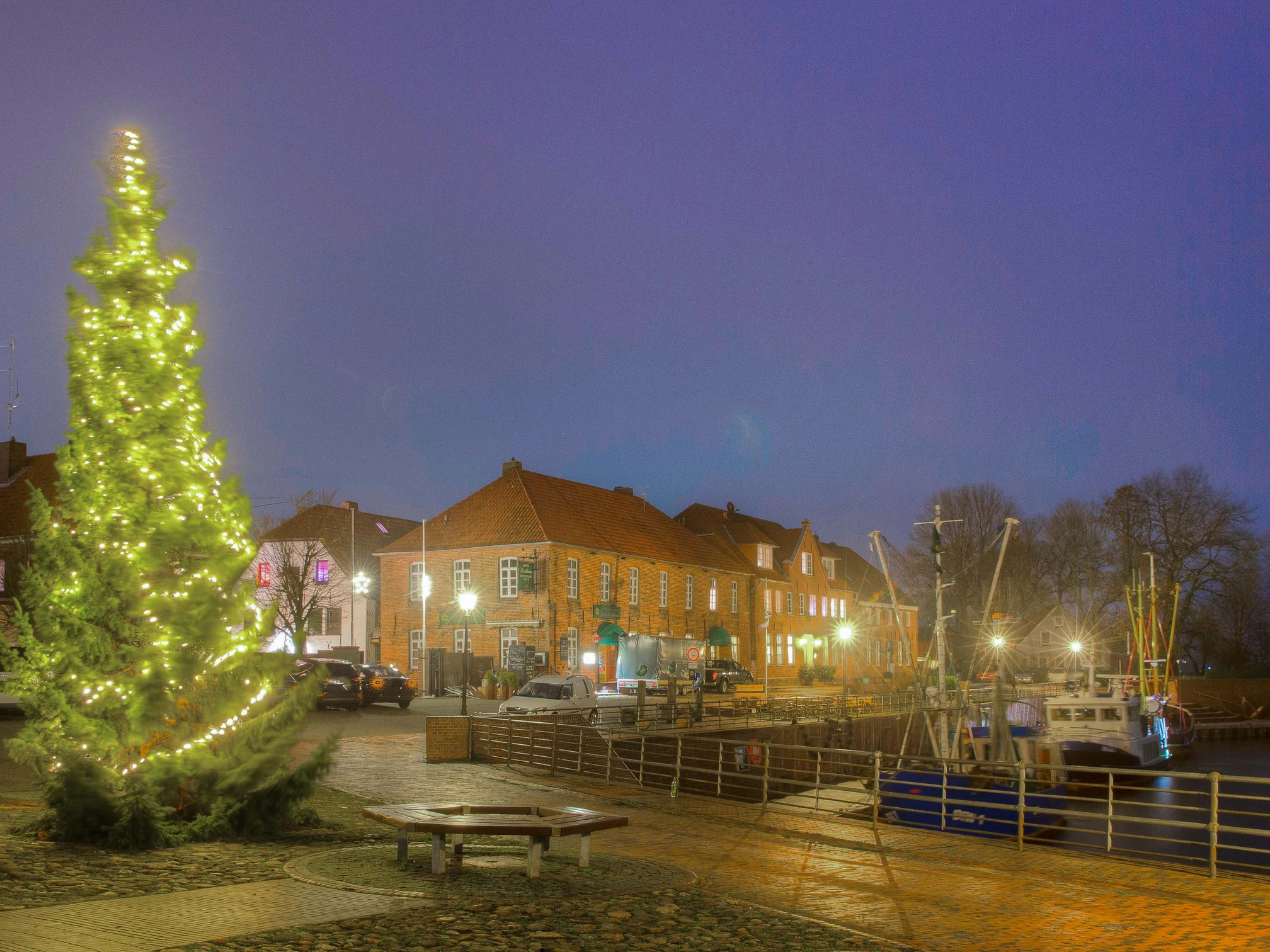 Weihnachtsmarkt Hooksiel.jpg