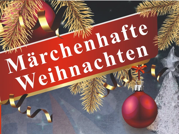 Roter Weihnachtsbanner mit goldenem Schriftzug, umgeben von goldenen Tannenzweigen und einer roten Kugel.