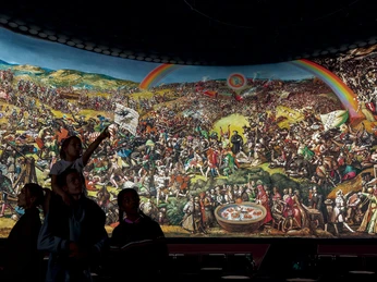 Panorama (v) VG Bild Kunst, Bonn 2022 (2).jpg