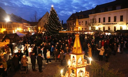 Weihnachtsmarkt in Bad Düben auf dem Marktplatz