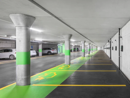 E-Tankstellen-Betten-2022