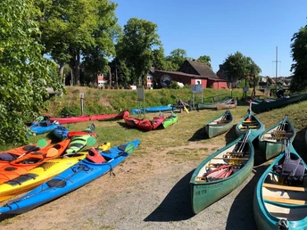 Kanuverleih an der Wümme Kanuverleih Kanuscheunee in Lilienthal an der Wümme