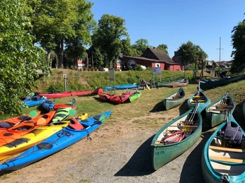 Kanuverleih an der Wümme Kanuverleih Kanuscheunee in Lilienthal an der WümmeCanoe rental Kanuscheunee in Lilienthal an der WümmeKanoudlejning Kanuscheunee i Lilienthal an der WümmeKanoverhuur Kanuscheunee in Lilienthal an der Wümme