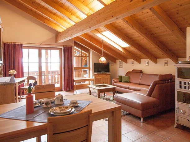 Wohnzimmer Süd Westbalkon