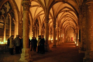 Führung im Kerzenschein im Kloster Walkenried