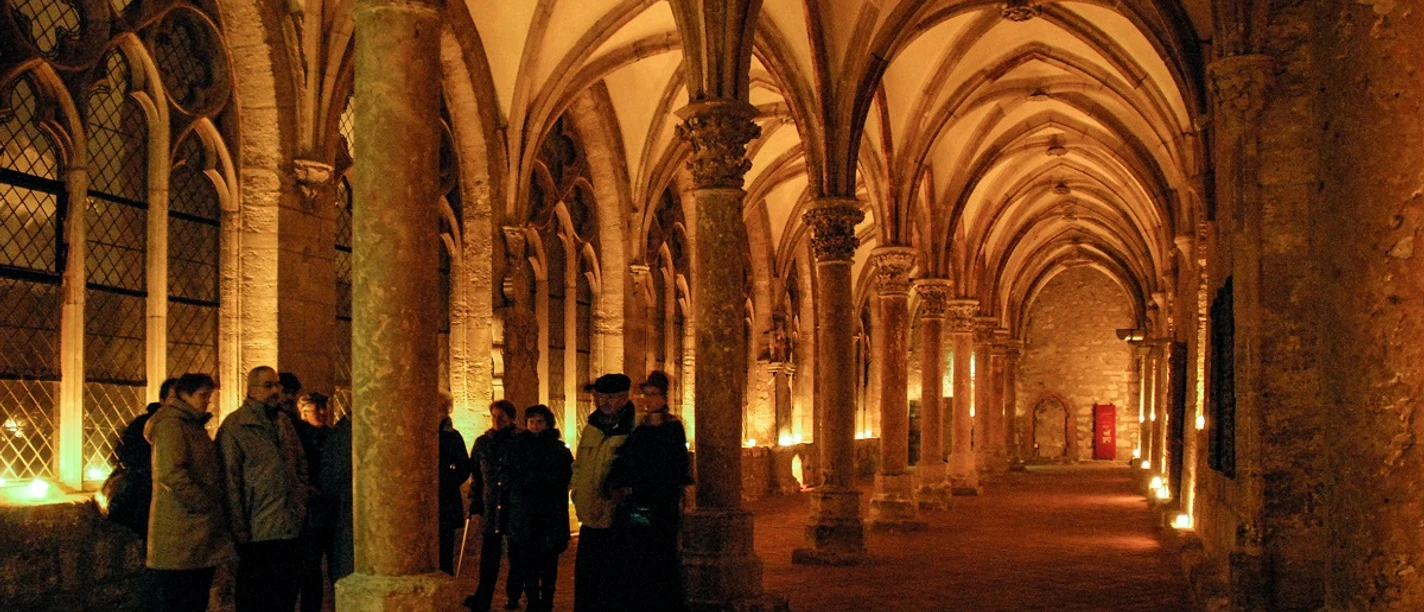 Führung im Kerzenschein im Kloster Walkenried