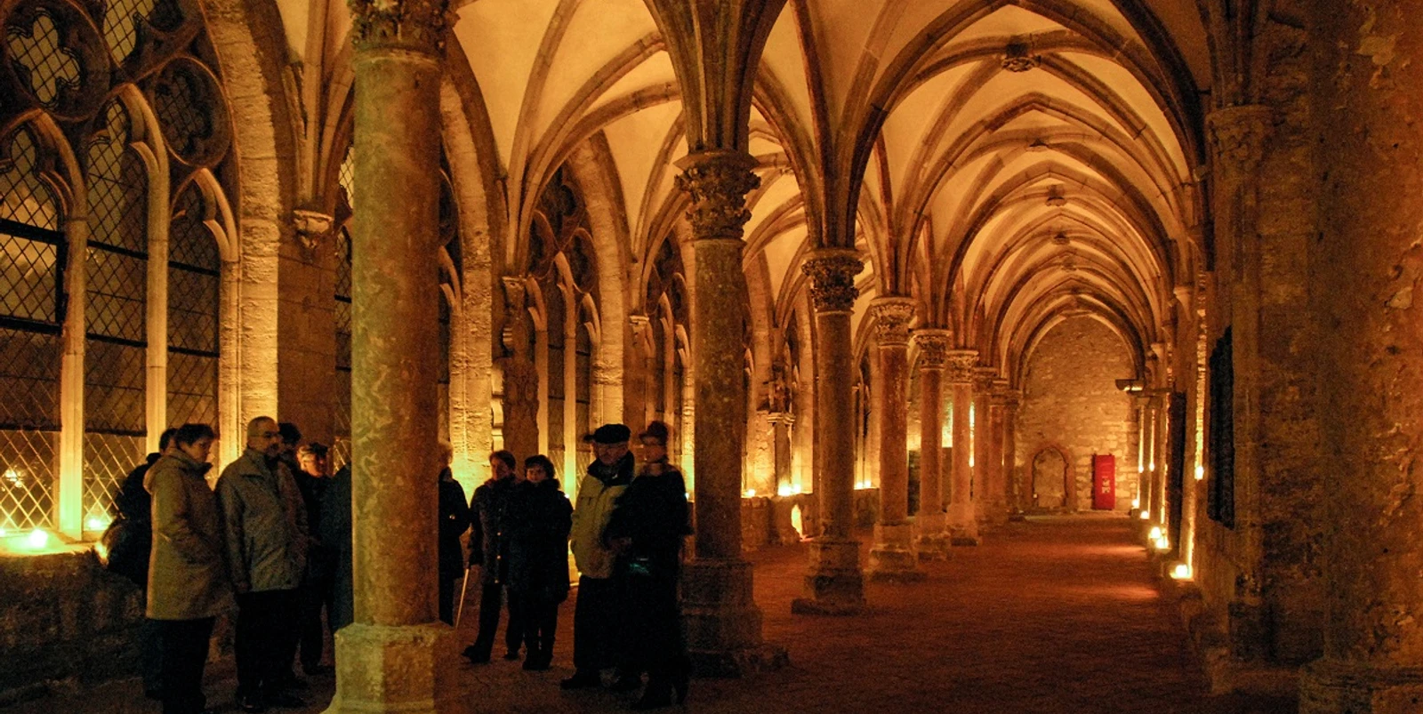 Führung im Kerzenschein im Kloster Walkenried