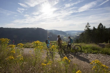 Tour entlang der Winter- und Sommerseite