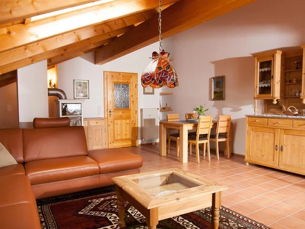 Wohnzimmer Richtung Flur