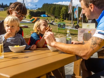 Einkehrschwung Foto2 edlake magazin David Heise Quadrat.jpg