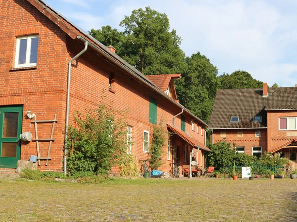 Der Bioland Hof Wilkens besticht mit Ursprünglichkeit Der Bioland Hof Wilkens besticht mit Ursprünglichkeit
