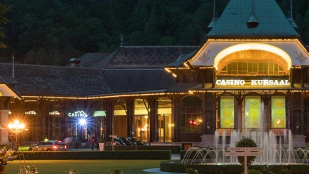 casion-interlaken-kursaalpark-aussen-beleuchtung.jpg