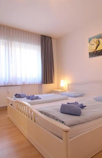 SCHLOSSGARTEN Schlafzimmer