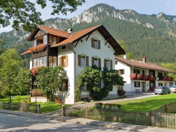Gästehaus und Ferienwohnungen Traudl Schmid