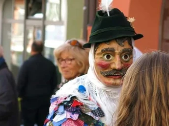 Faschingssonntag Murnauer Fußgängerzone